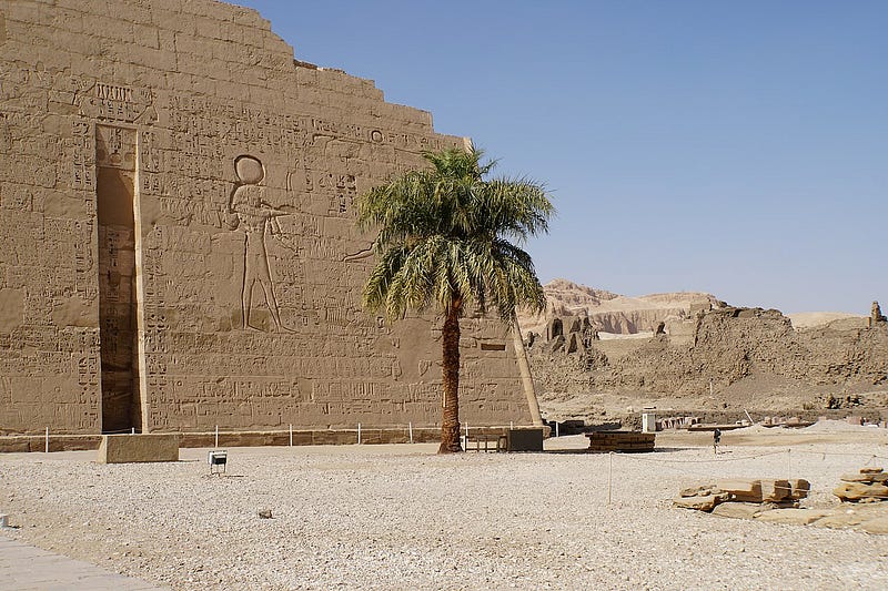 Ancient tomb discovered in Luxor, Egypt