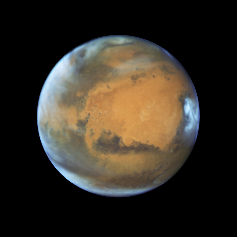 Mariner images of Mars